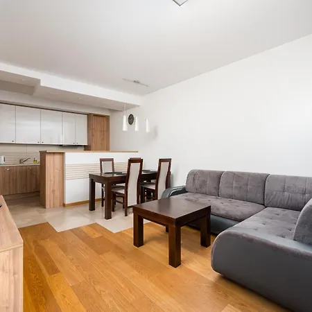 Apartment Urban Living By Bookinghost