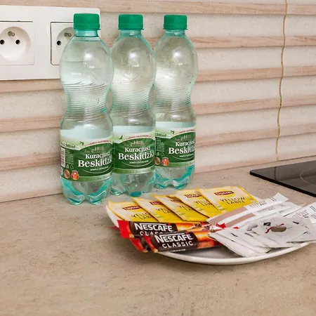 Urban Living By Bookinghost *