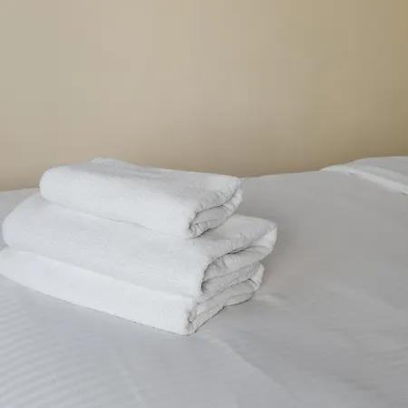 Apartment Urban Living By Bookinghost